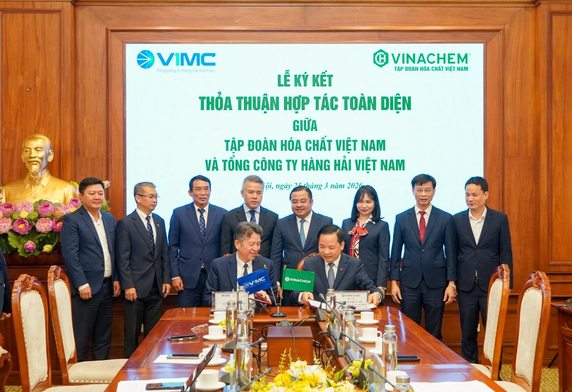 Vinachem và VIMC ký thỏa thuận hợp tác toàn diện, tăng liên kết công nghiệp – logistics