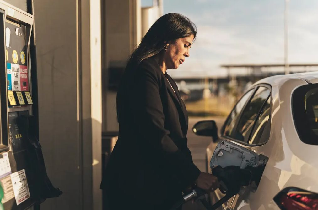 Chạy 14 tiếng/ngày chỉ để bù lỗ: Sự thật tàn khốc của các tài xế xe ôm, taxi công nghệ khi các nền tảng quyết giữ thị phần bằng giá rẻ