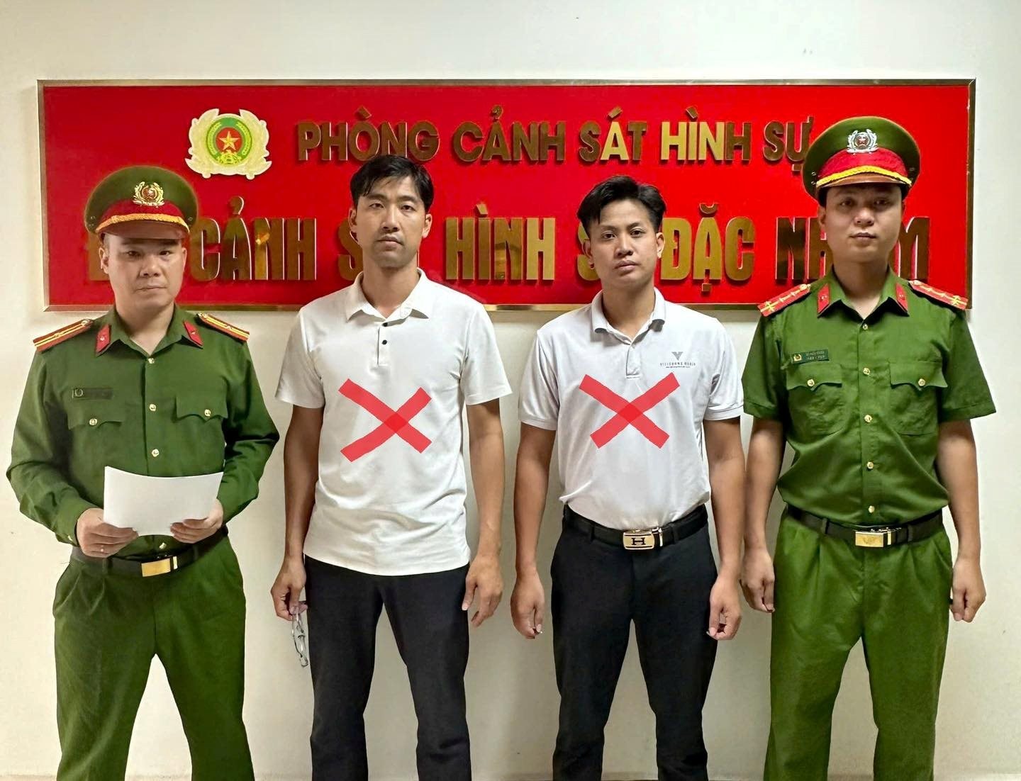 Công an triệt phá "truyền thông bẩn" tại Hải Phòng: Ép doanh nghiệp ký hợp đồng để gỡ bài phốt trên Group Facebook