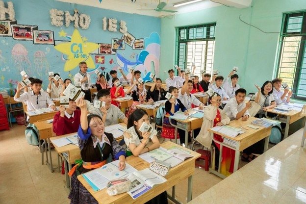 Hành trình Từ Trái Tim: Trao tri thức nơi biên cương, khơi dậy khát vọng lớn cho thế hệ trẻ Điện Biên