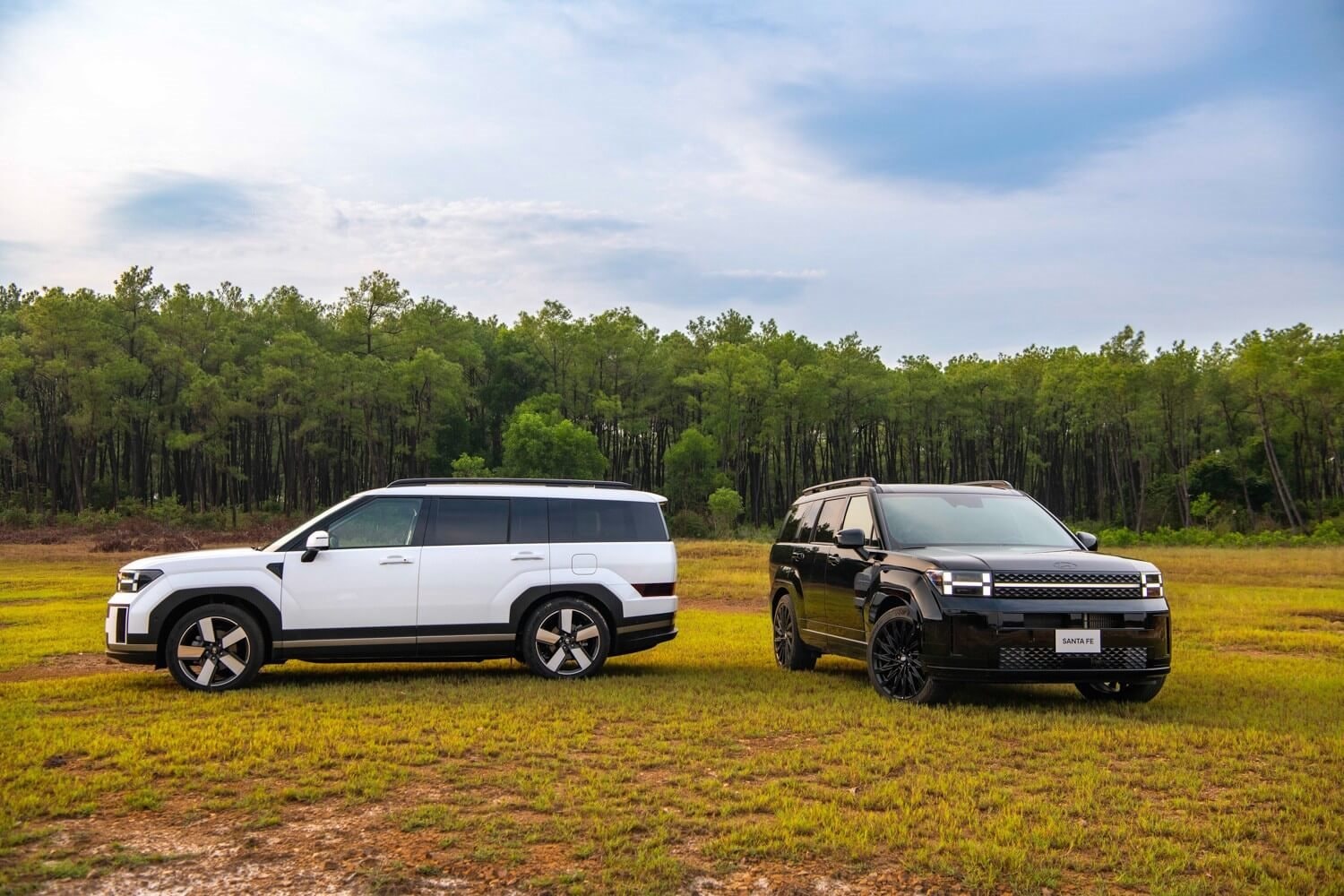 Người mua xe chú ý, đây là những mẫu xe giảm giá mạnh nhất tháng 4 - có mẫu giảm hơn 1 tỷ đồng