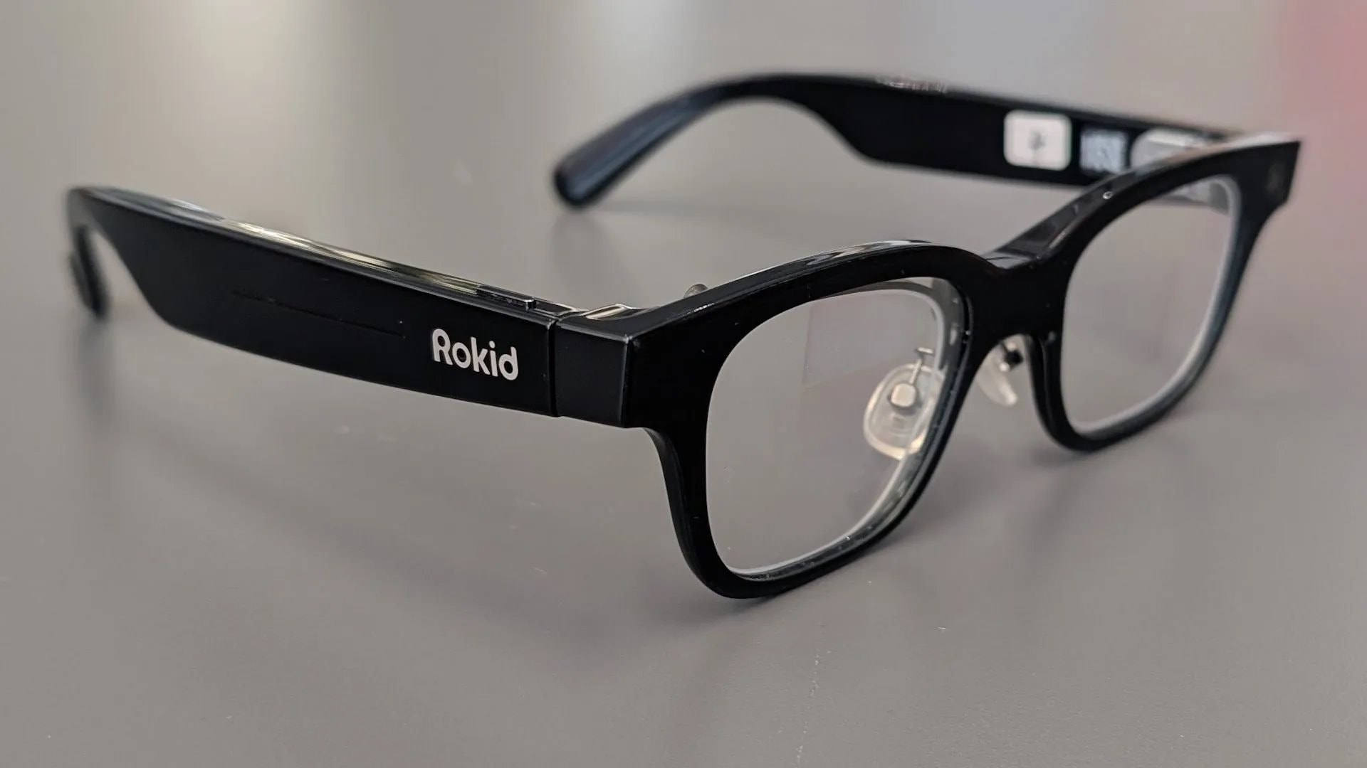 rokid-glasses_443r.1920.jpg