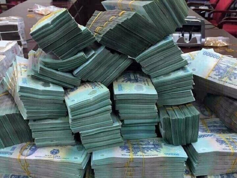 Có hơn 146.000 tỷ tiền gửi ngân hàng, tập đoàn này hưởng lợi rất lớn khi lãi suất huy động liên tục tăng