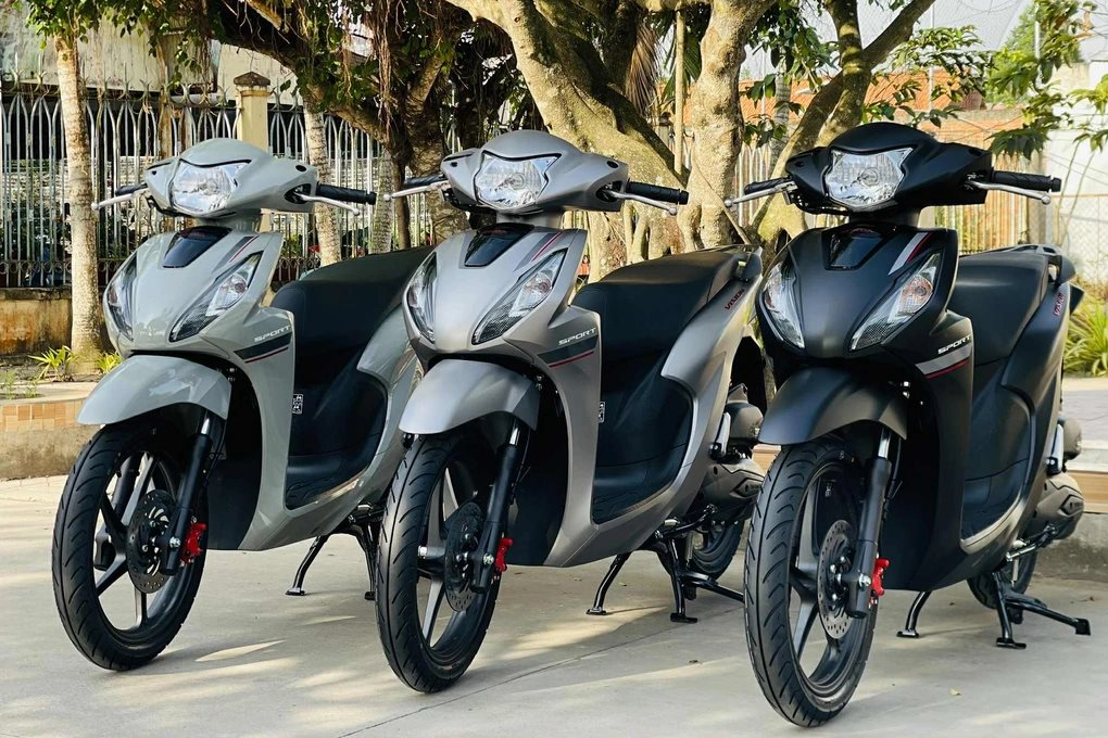 Đập tan hoài nghi xe xăng bán 'ế', Honda bàn giao hơn 240.000 xe máy trong tháng 3 - cao nhất 1 năm qua 