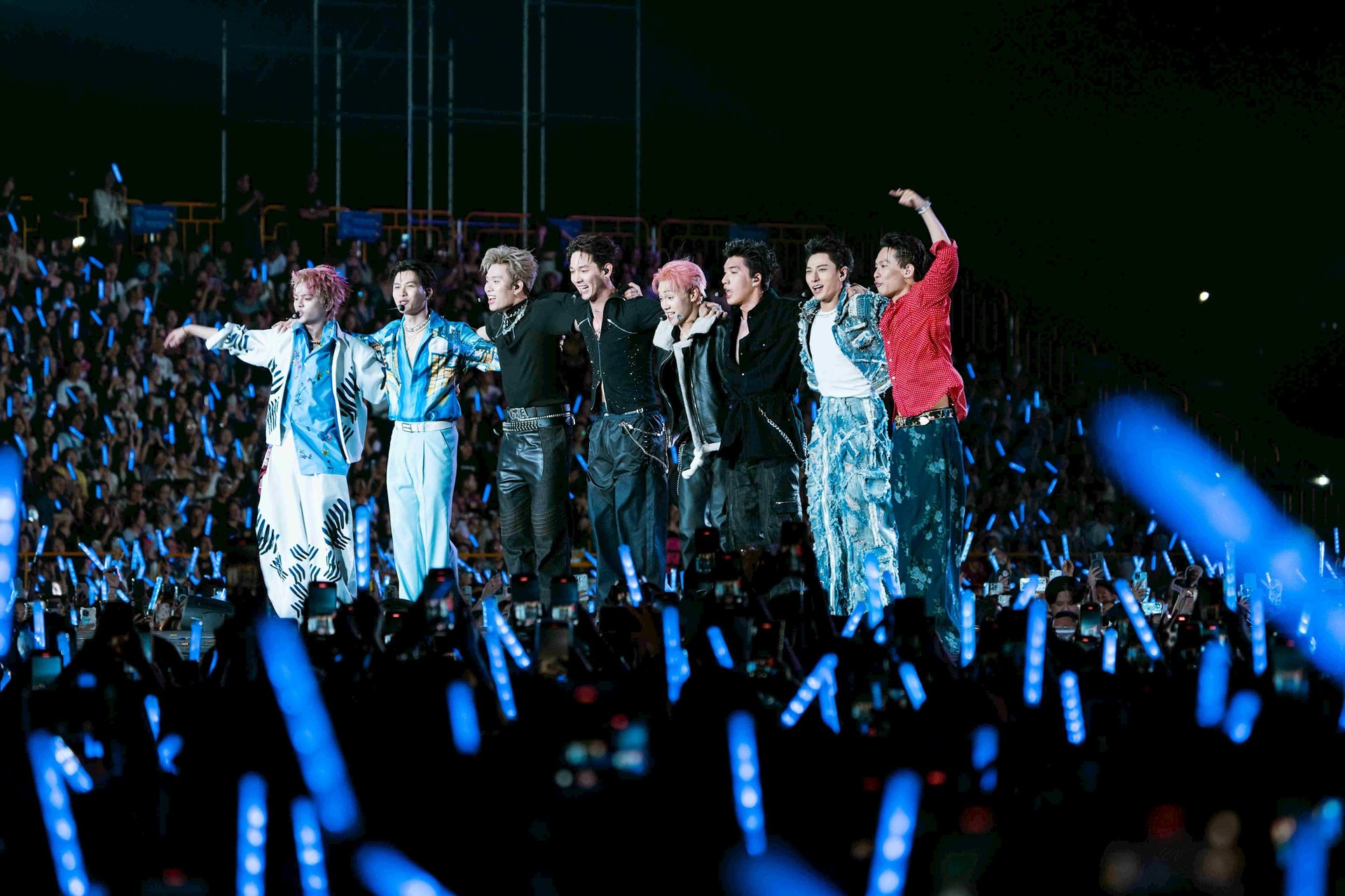 Thành công lớn với Anh Trai Say Hi cùng nhiều bom tấn, DatVietVAC hé lộ mức doanh thu siêu khủng 3200 tỷ và tham vọng IPO 2026