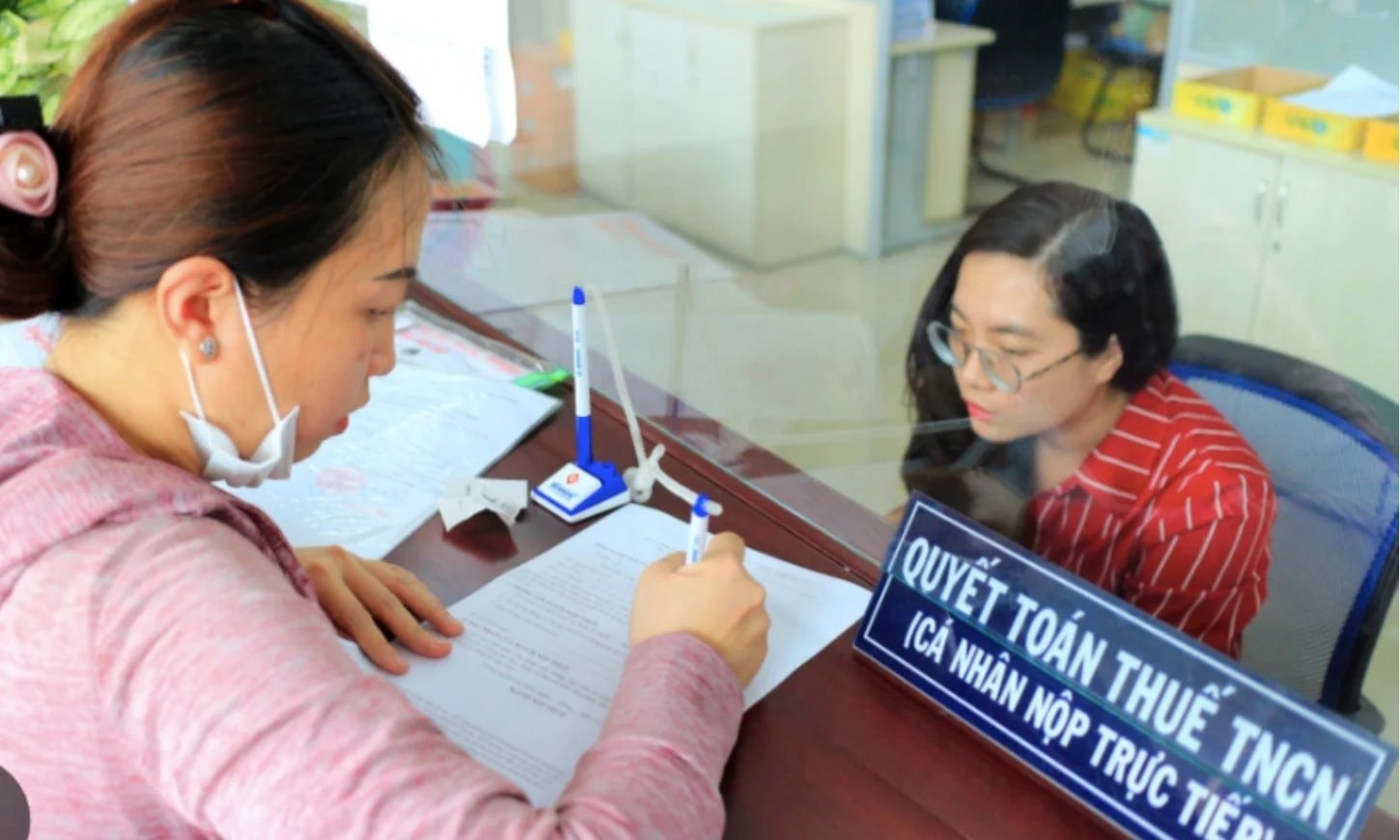 Thuế TP.HCM có thông báo quan trọng về khai, nộp thuế: Người dân cần chú ý 