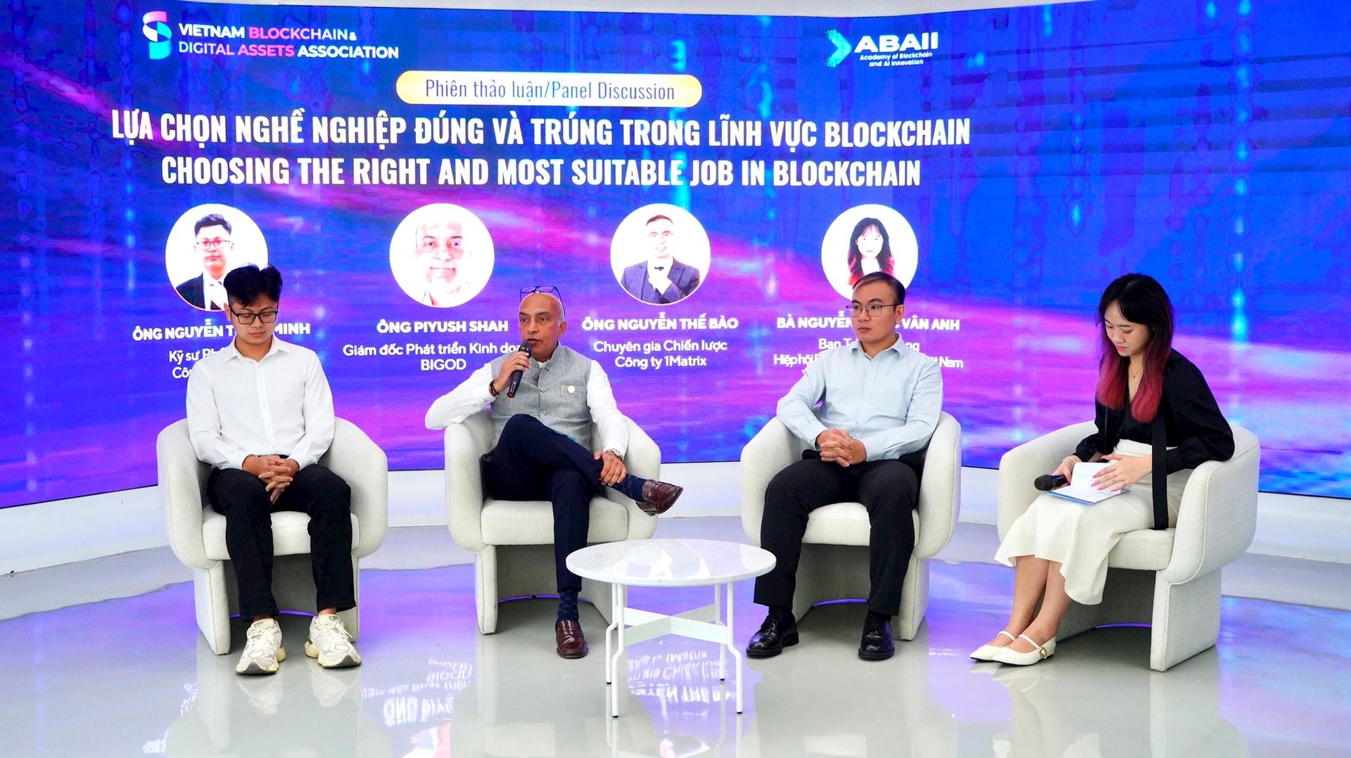 Nhận diện rủi ro và “bẫy nghề nghiệp” trong ngành blockchain