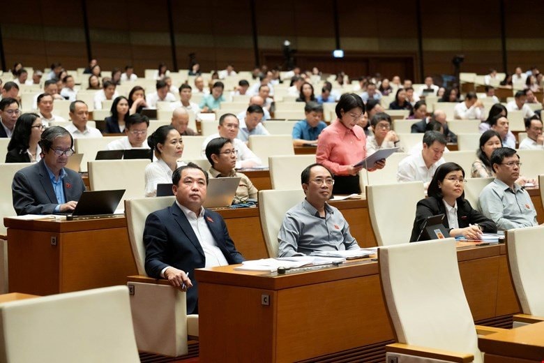 Chính thức: Quốc hội giảm loạt thuế xăng, dầu về 0 đến hết tháng 6