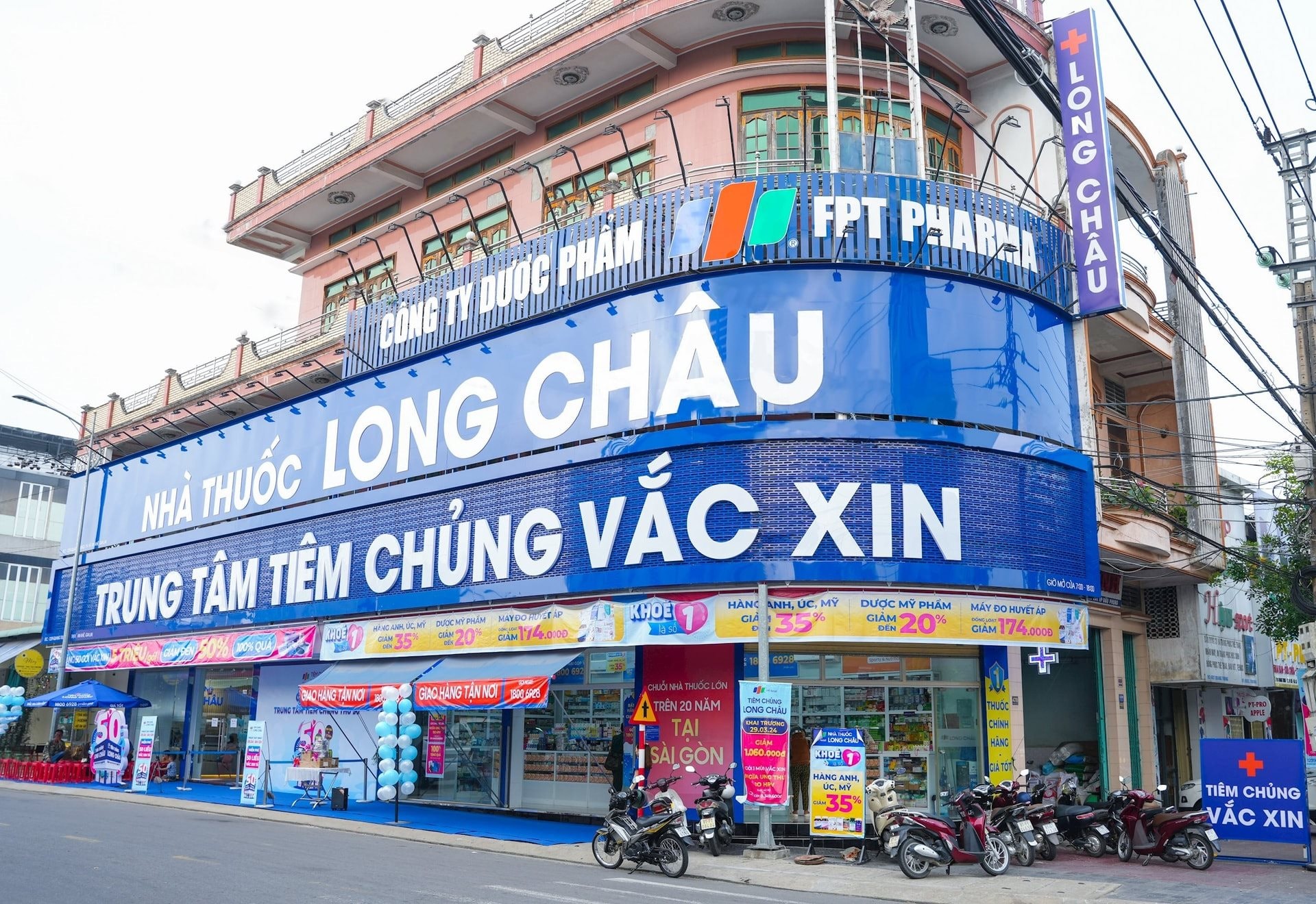 10 câu hỏi trước thềm ĐHĐCĐ FPT Retail: Kế hoạch mở rộng chuỗi Long Châu, tiềm năng mảng UAV, cổ tức…