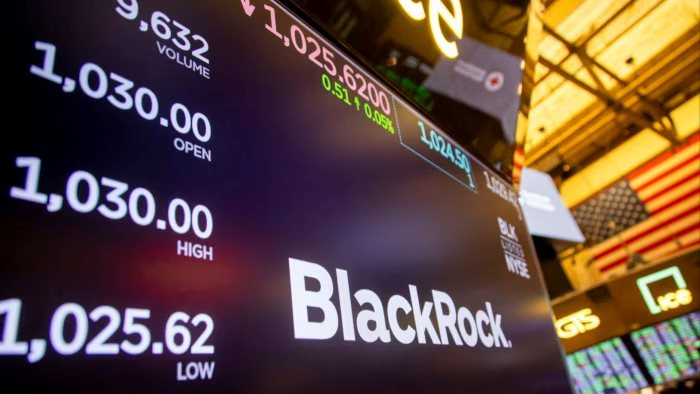 Gã khổng lồ quản lý 14.000 tỷ USD BlackRock khuyến nghị tăng tỷ trọng cổ phiếu
