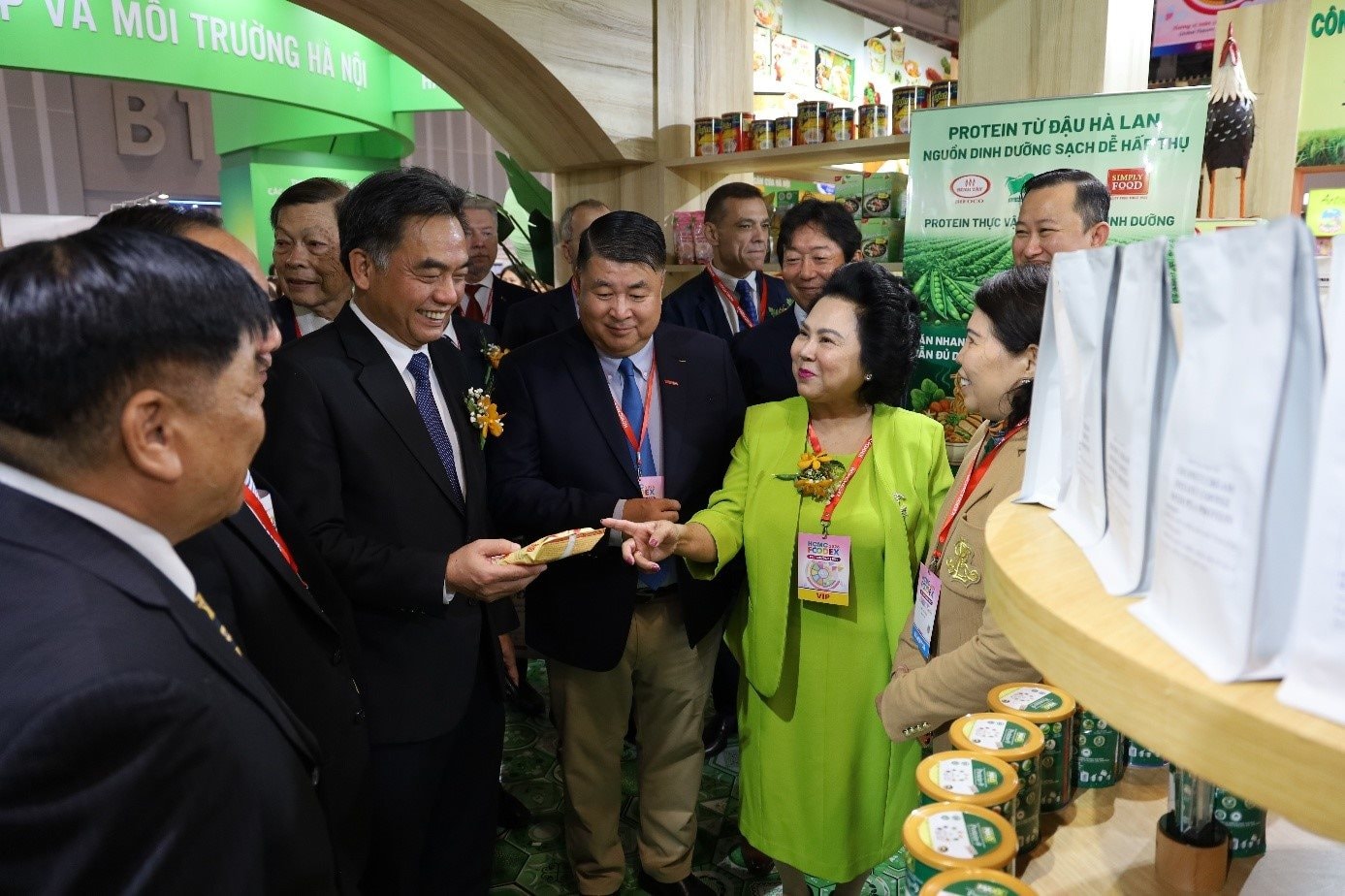 Hơn 350 doanh nghiệp tham gia HCMC FOODEX 2026 