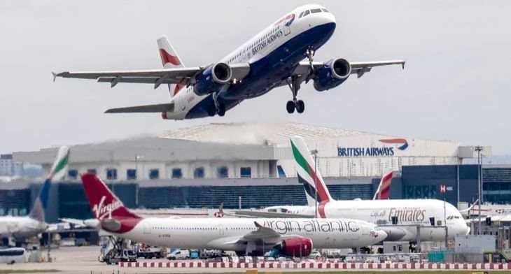 Hàng trăm chuyến bay sắp bị hủy, 14 triệu lao động rủi ro mất việc làm: Chuyện gì đang xảy ra với ngành hàng không châu Âu?