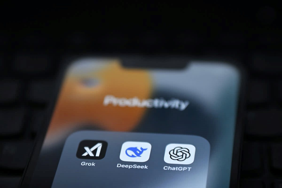 43.000 bằng chứng cho thấy AI đang âm thầm "đánh trượt" người dùng trong các cuộc phỏng vấn và vay vốn ngân hàng