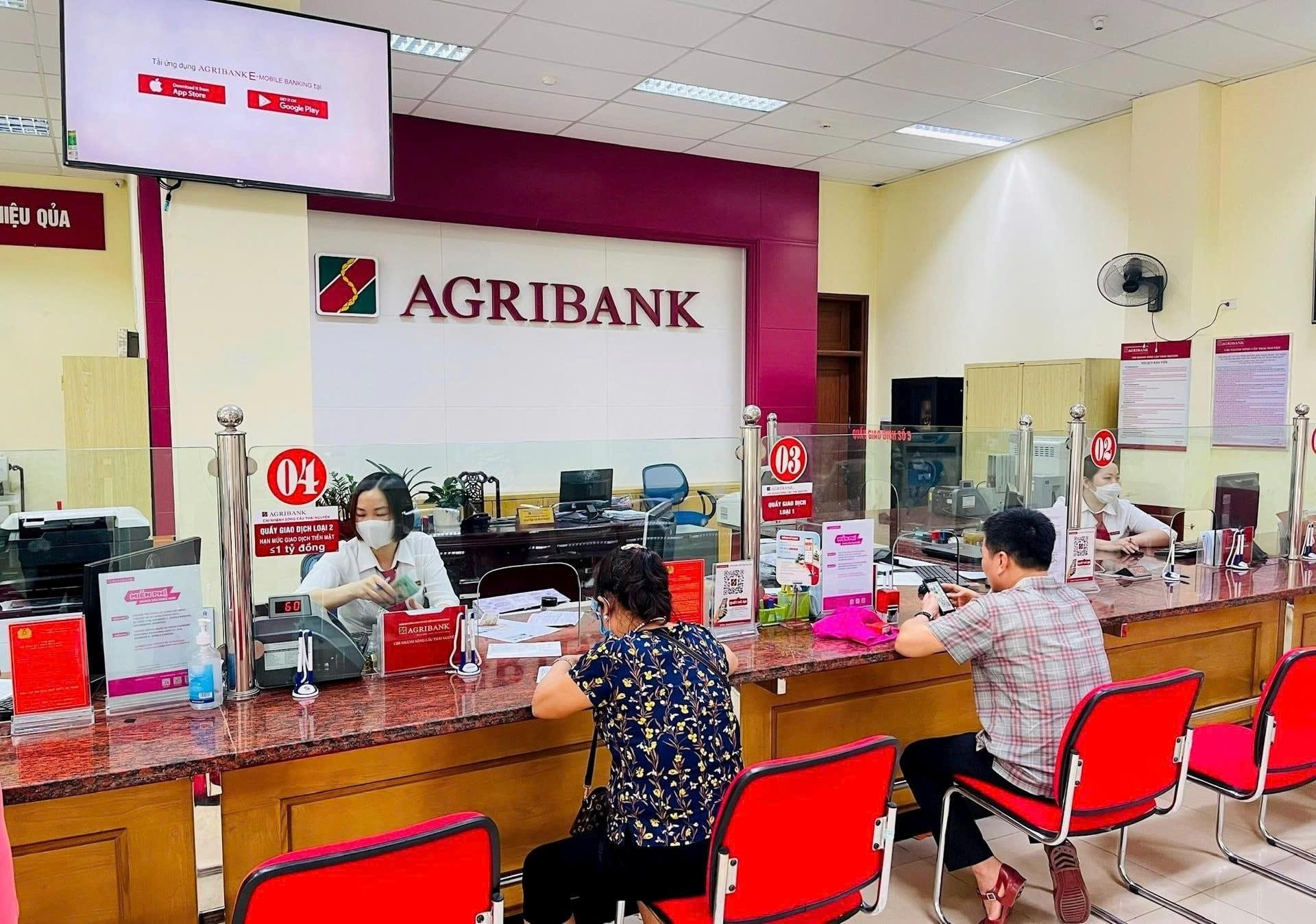 Agribank mới điều chỉnh lãi suất huy động, kỳ hạn nào có lãi suất cao nhất?