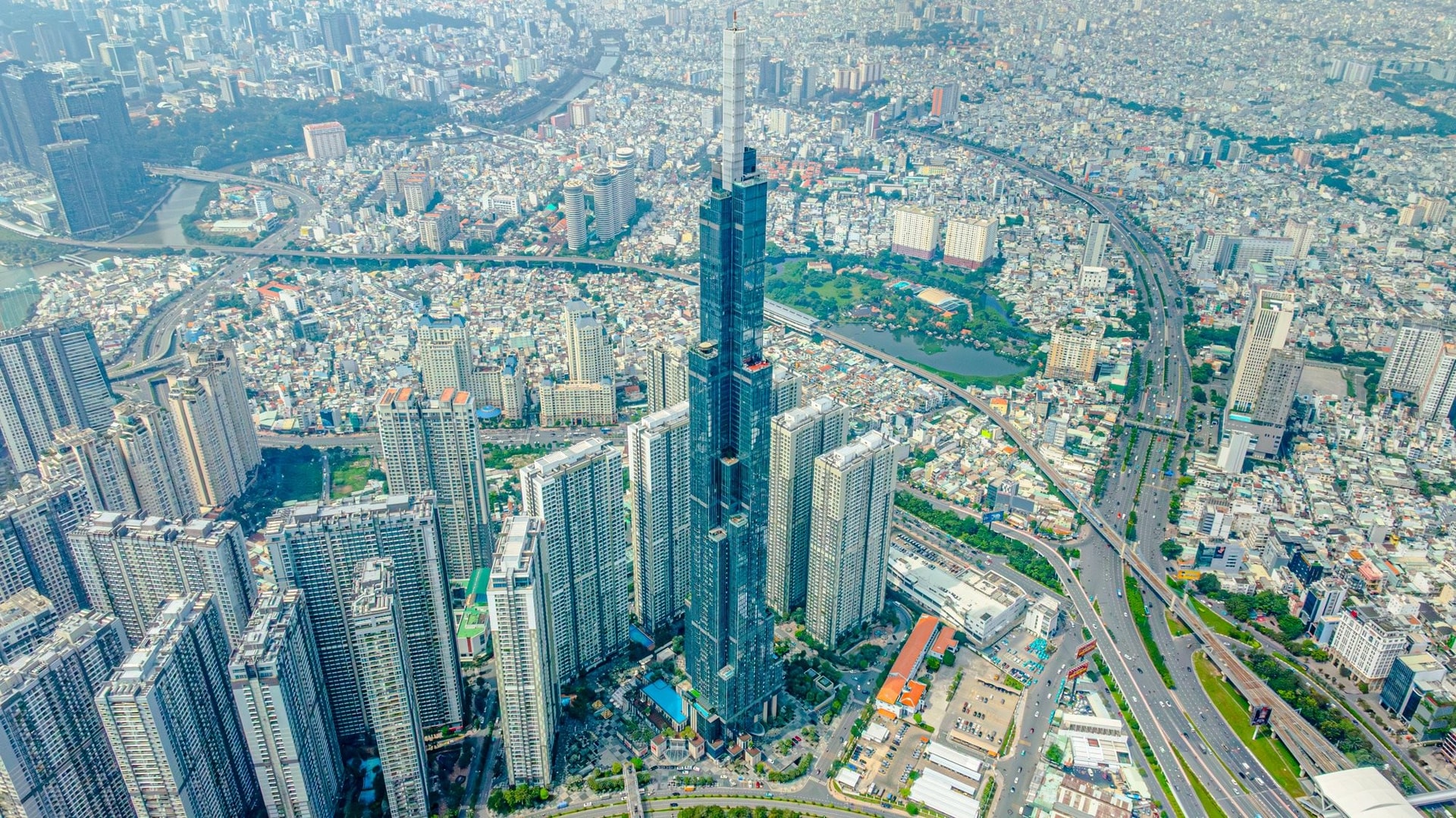 Giám đốc CBRE Việt Nam: Thời "hưng phấn" qua rồi, thị trường BĐS TP.HCM bước vào sàng lọc, người mua nói không với đòn bẩy tài chính quá đà