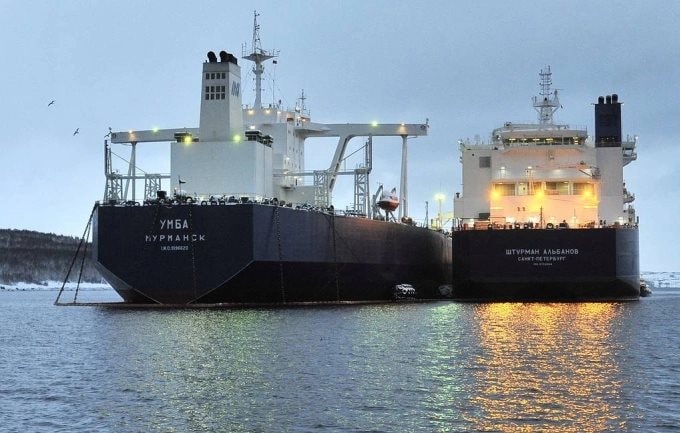 Mỹ báo tin cực vui cho Nga, có ảnh hưởng trực tiếp tới 100 triệu thùng “vàng đen” đang vận chuyển