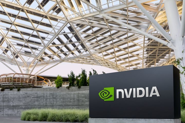 Đế chế 4.000 tỷ USD Nvidia đang bị đe dọa bởi chính AI: Ông vua ngành chip còn giữ ngai vàng được bao lâu?