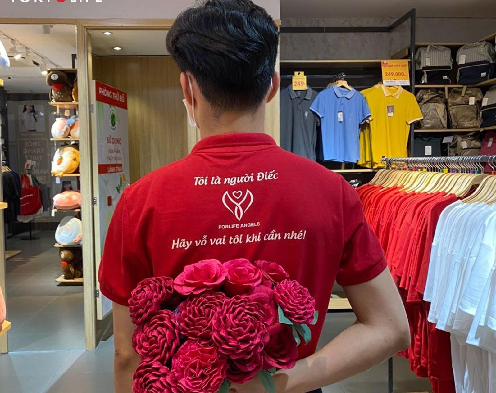 "Trước khi gặp chị, em từng muốn chết”: Câu nói ở đáy tuyệt vọng và chuyện một DN thay đổi cách giữ người