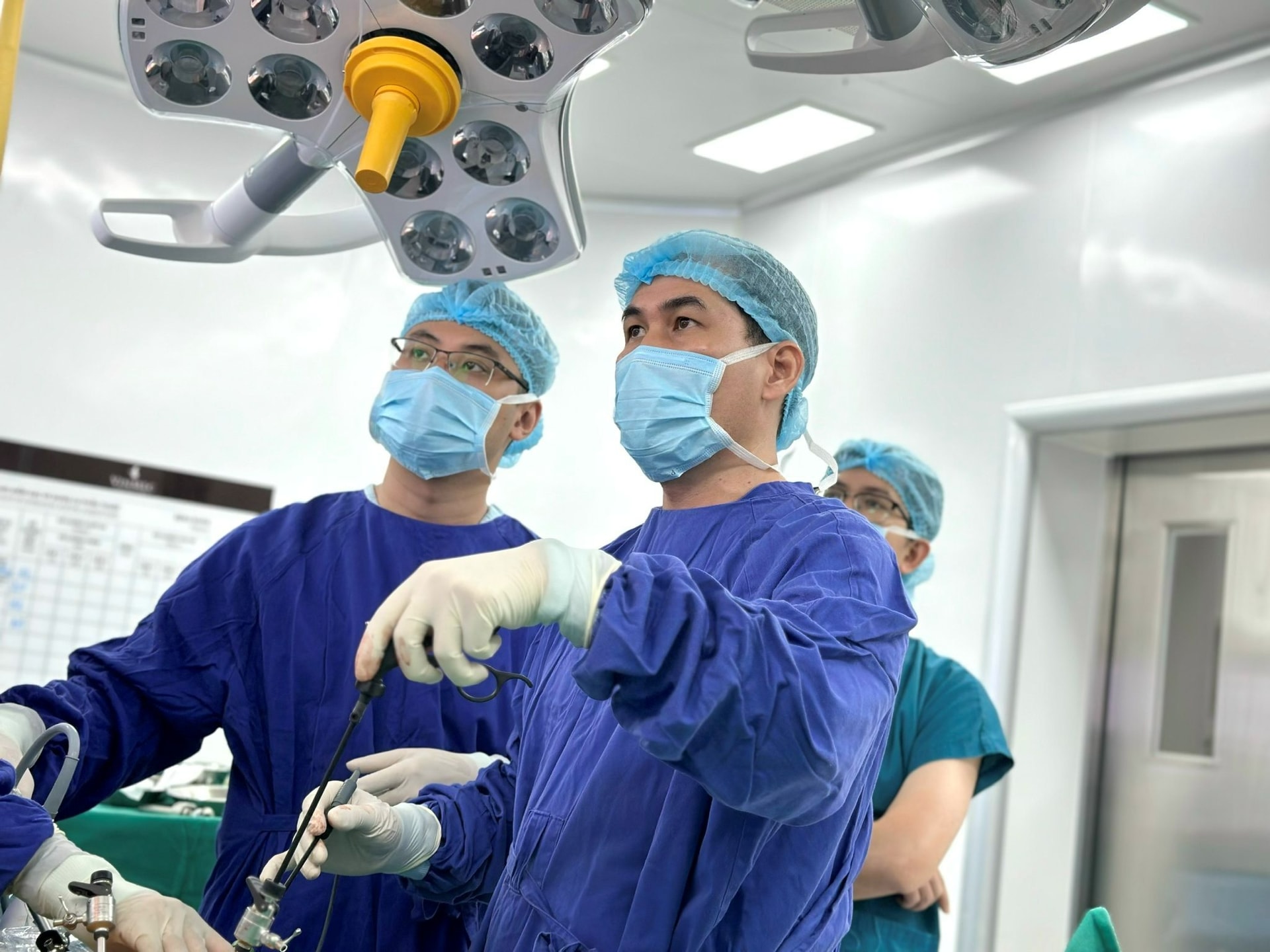 Vinmec Hạ Long xử lý thành công ca bệnh tiêu hóa phức tạp hiếm gặp