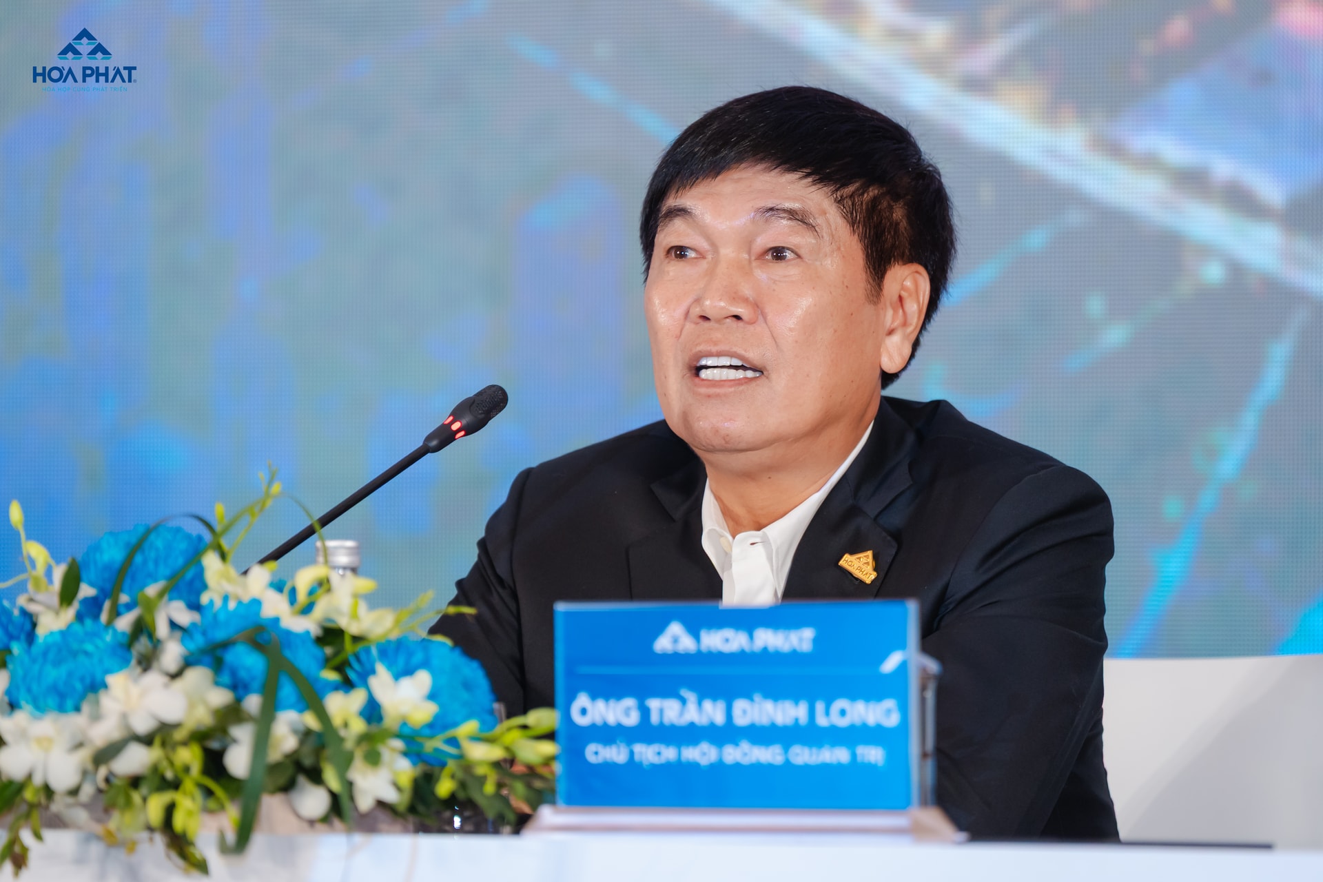 Cổ đông e ngại sự xuất hiện của VinMetal, tỷ phú Trần Đình Long: Ai ra thị trường cũng được, nhưng cạnh tranh với Hòa Phát không dễ đâu