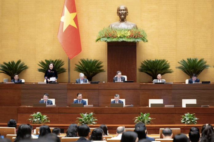 Đại biểu Quốc hội "bức xúc" về tình trạng thực phẩm bẩn trong bữa ăn học đường