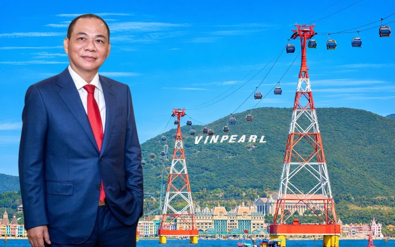 Khu vui chơi của tỷ phú Phạm Nhật Vượng có màn “chơi lớn” trên bầu trời vịnh biển Nha Trang đúng dịp lễ 30/4 - 1/5