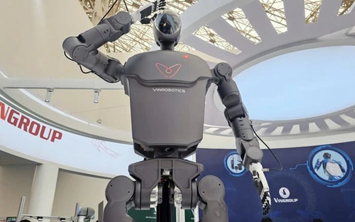 Công ty robot của ông Phạm Nhật Vượng "bắt tay" MobiFone Solutions