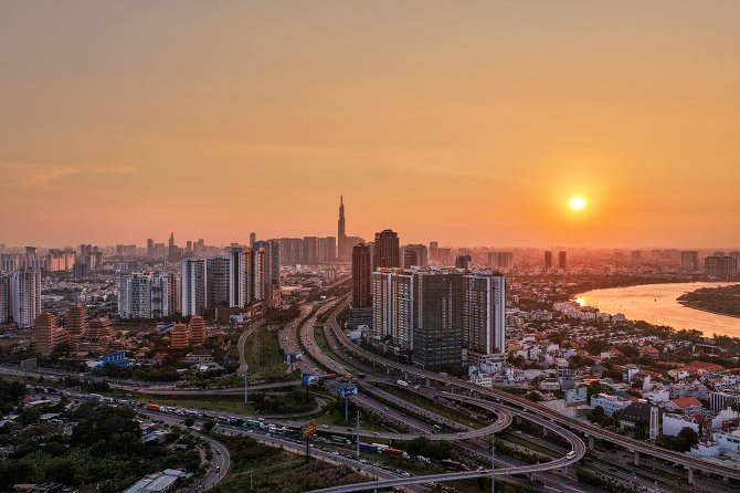 Lãi suất hạ nhiệt, nhà đầu tư rời “sóng ngắn” chuyển sang săn giá trị dài hạn