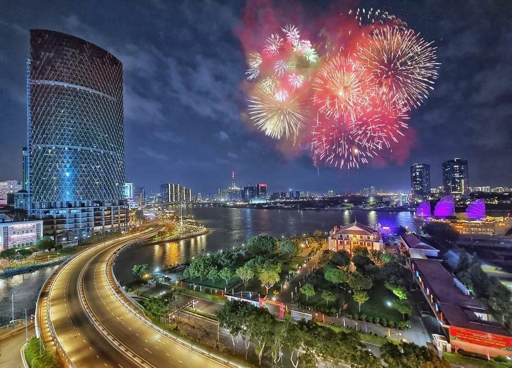 Khách quốc tế đến Việt Nam tăng cao