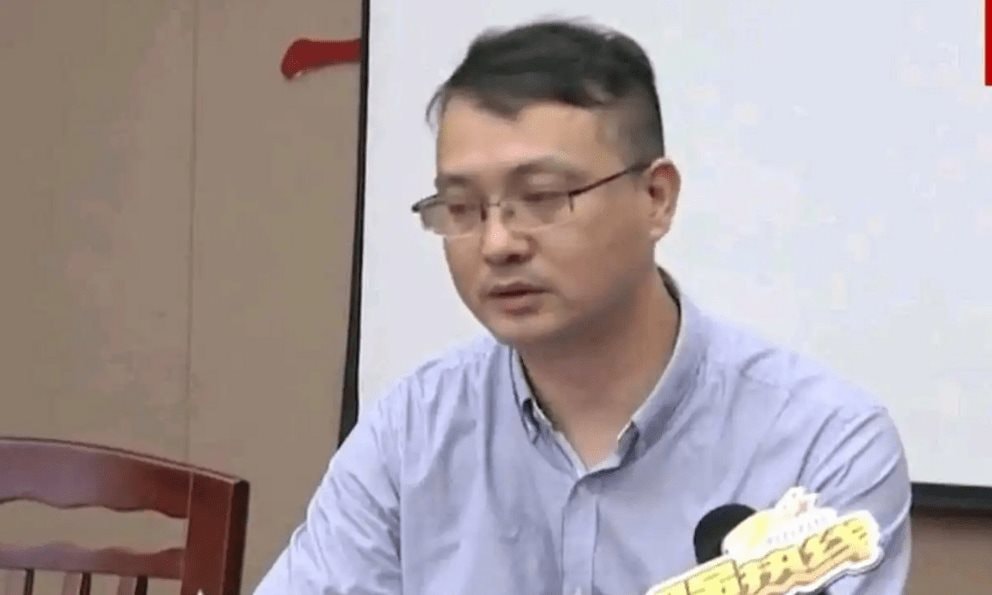 Người đàn ông gửi tiết kiệm 7,9 tỷ đồng, 41 ngày sau tiền đã bị rút sạch, ngân hàng tuyên bố:  "Lỗi không phải của chúng tôi"