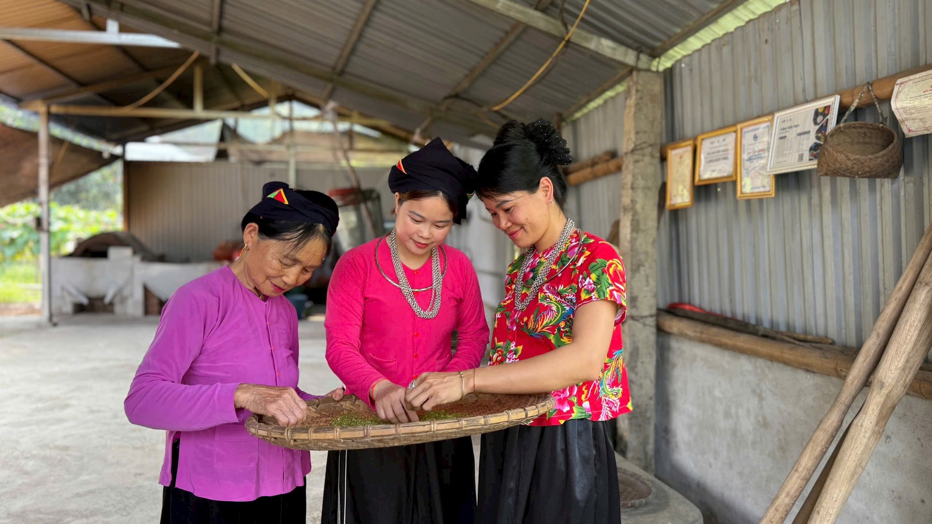 Phụ nữ vùng cao và bước chuyển từ “làm theo kinh nghiệm” đến “làm chủ sinh kế”