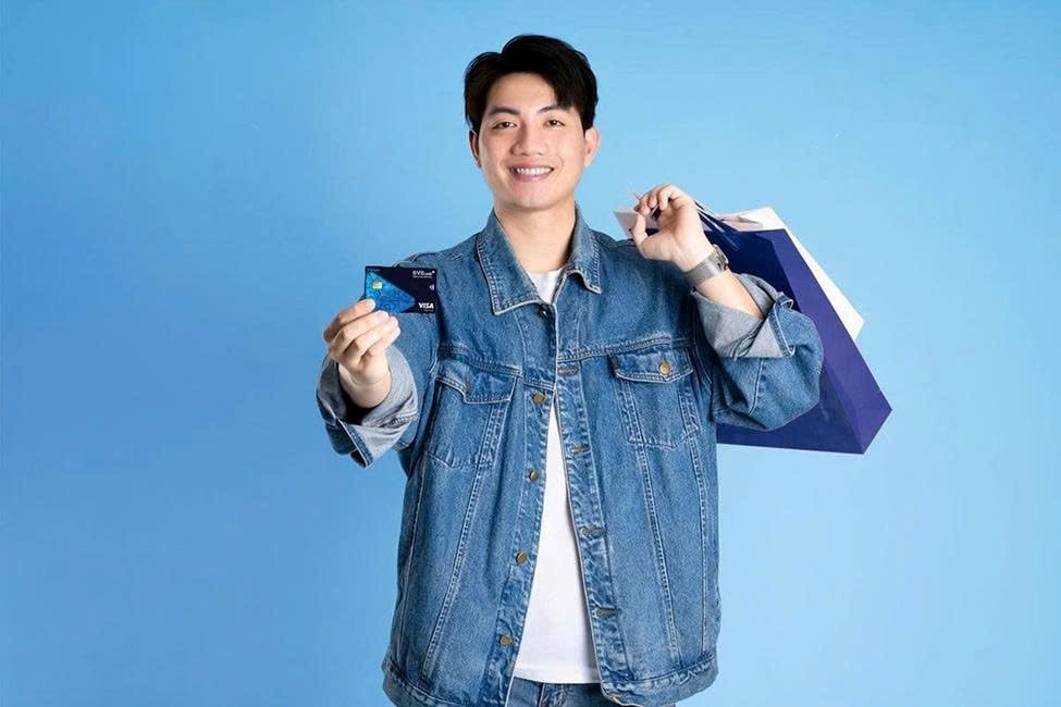 Không tiêu ít đi, người trẻ đang tiêu thông minh hơn nhờ thẻ tín dụng BVBank và ứng dụng Digimi