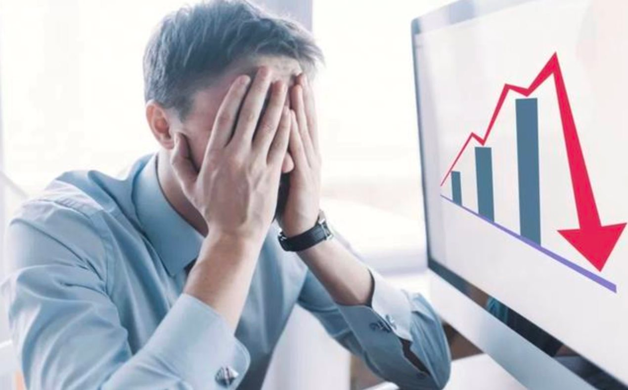 VN-Index tăng nhưng tài khoản vẫn thua lỗ, nhà đầu tư nên làm gì?