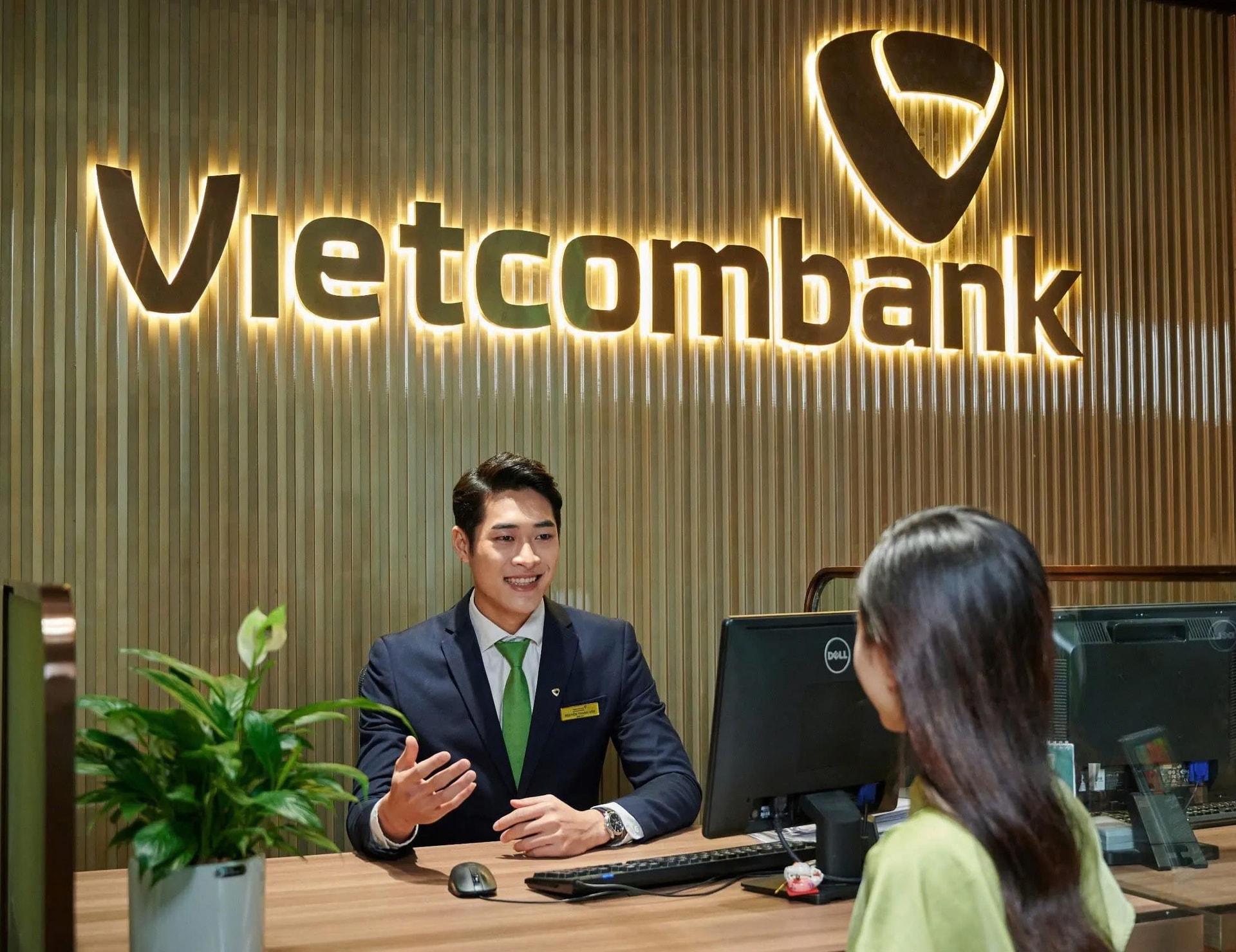 Lãi suất ngân hàng Vietcombank mới nhất tháng 5/2026: Kỳ hạn nào có lãi suất cao nhất?
