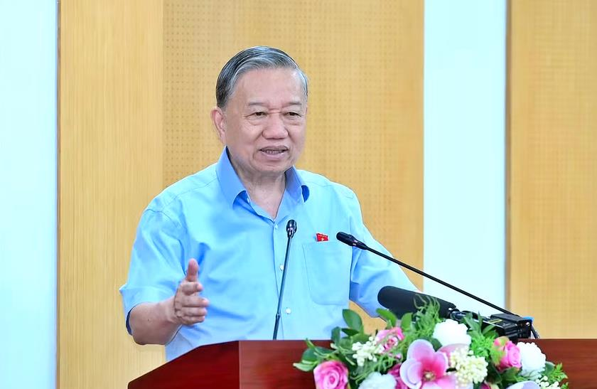 Tổng Bí thư, Chủ tịch nước vừa chỉ đạo về thi lớp 10, các phụ huynh nức lòng: Đây là điều nên làm lúc này