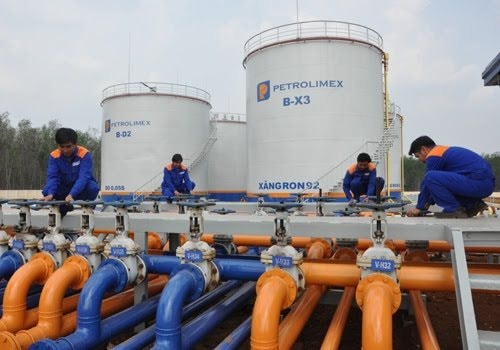 Một công ty chốt ngày trả cổ tức tiền mặt 20%