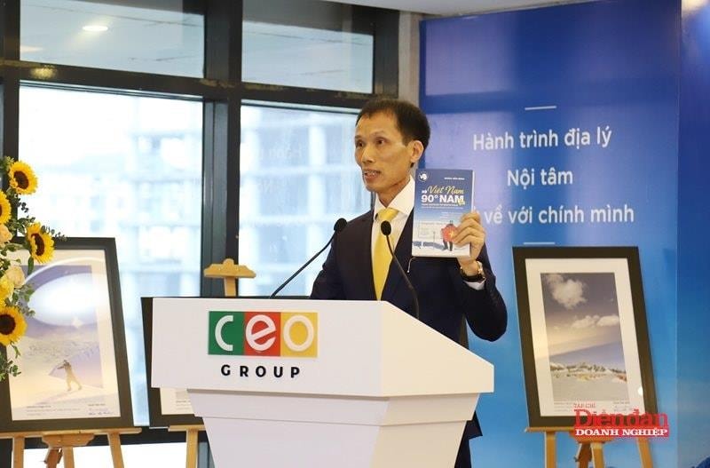 Người Việt đầu tiên chinh phục hơn 150 quốc gia và vùng lãnh thổ, được tổ chức du lịch danh giá hàng đầu thế giới trao chứng nhận hành trình hiếm có là chủ tịch một doanh nghiệp BĐS lớn