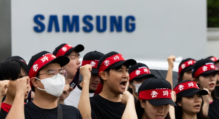 Nóng: Hàng chục nghìn nhân viên Samsung đe dọa sẽ đình công 18 ngày, thiệt hại có thể lên tới 20 tỷ USD