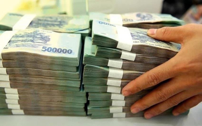 Khách hàng siêu VIP của ngân hàng: Có 167.000 tỷ tiền gửi, hưởng lãi suất lên tới 8,5%