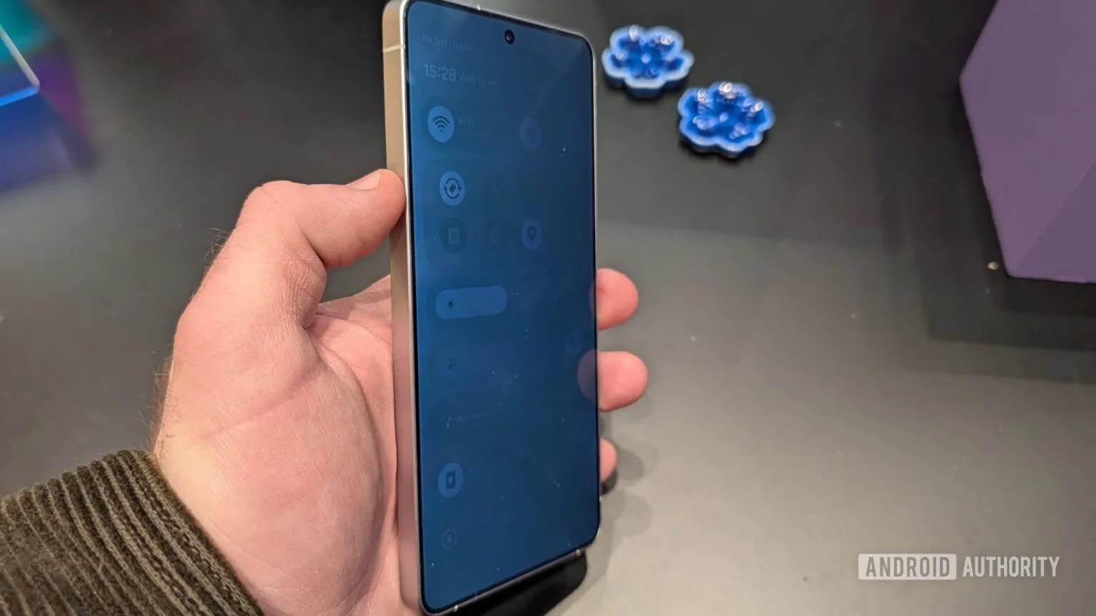 Đã từng rất thích màn hình điện thoại Samsung nhưng giờ đây tôi "không chịu nổi" nữa: Nó khiến tôi đau mắt