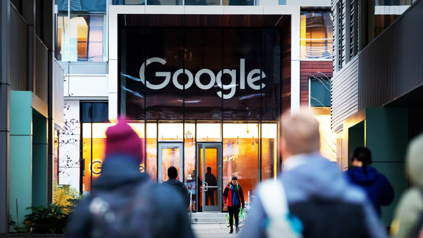 Đại chiến AI 2026: Google đang "nuốt chửng" giấc mơ bán lẻ trị giá 5.000 tỷ USD của OpenAI như thế nào?