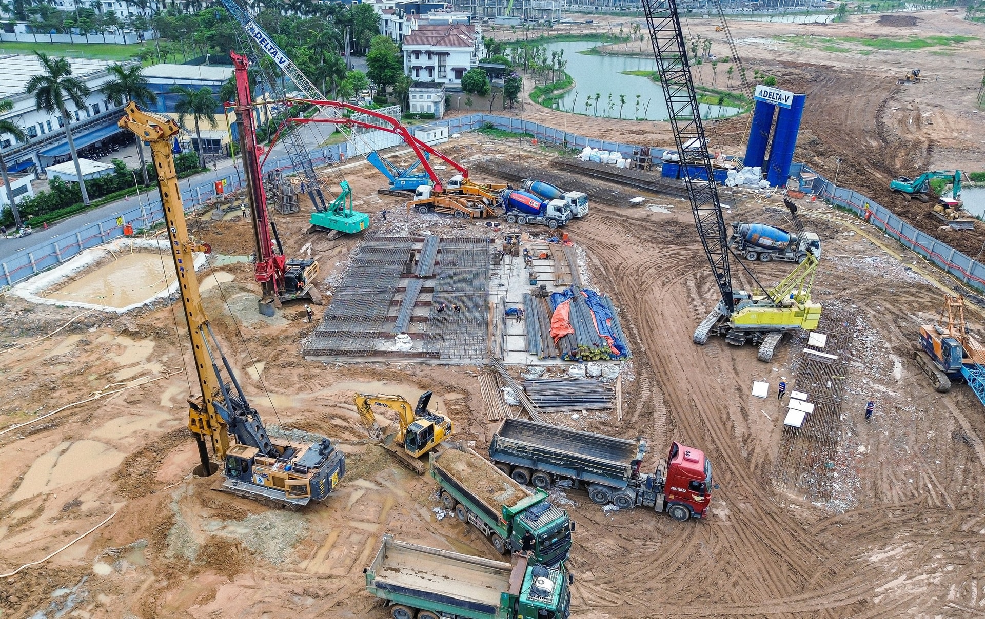 Noble West Lake Ha Noi: 12 tòa tháp 40 tầng thi công xuyên đêm, 