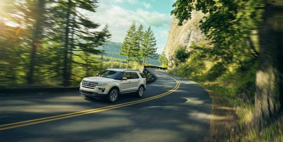 Thu hồi 2446 xe Ford Explorer đã bán tại Việt Nam