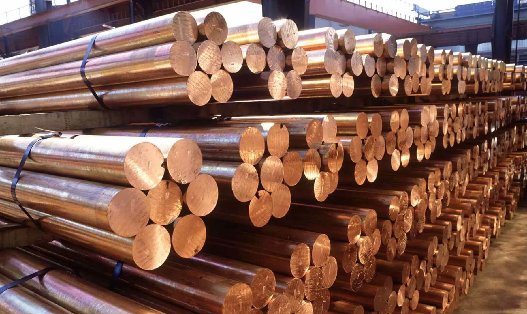 Giá đồng lập kỷ lục mới, MXV-Index áp sát mốc 3.000 điểm