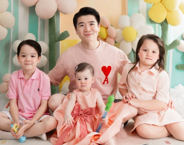 Phó chủ tịch Đỗ Quang Vinh gửi lời chúc đặc biệt tới con gái thứ 3