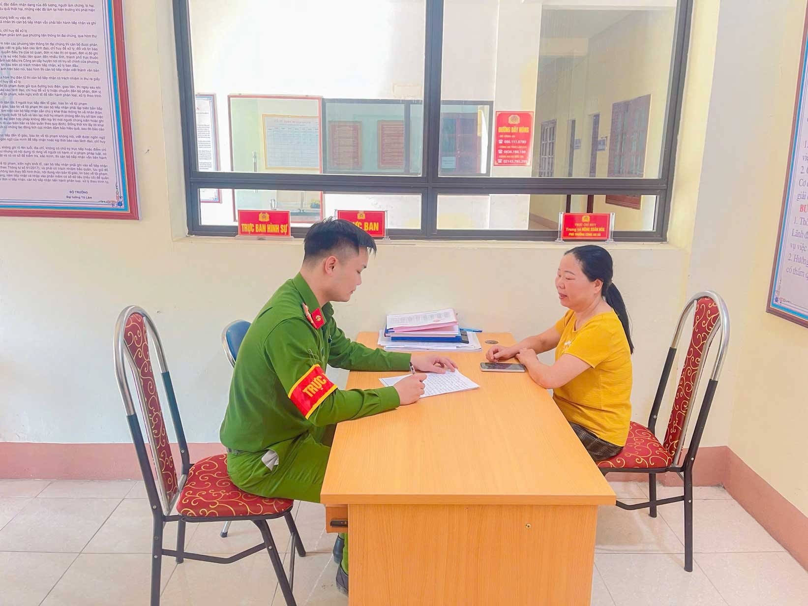 Công an xác minh các giao dịch chuyển khoản từ 5 triệu, 100 triệu, 1 tỷ đồng,... của nhiều người dân