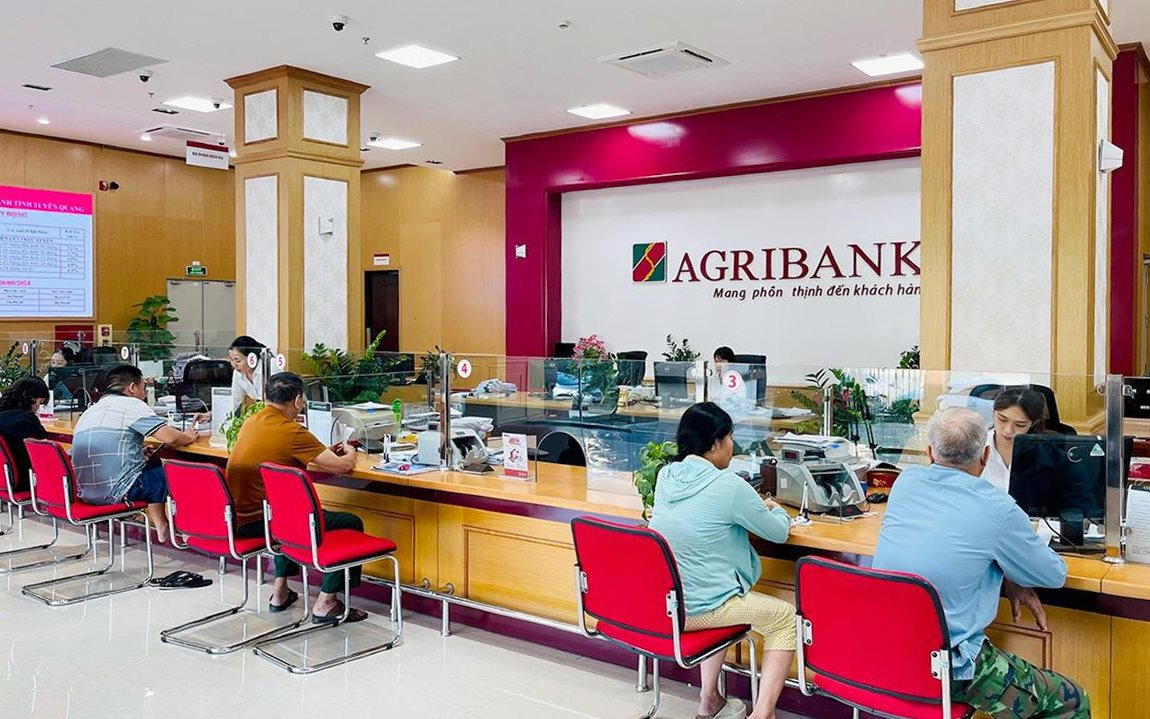 "Ông lớn" Agribank đóng cửa loạt phòng giao dịch, sắp xếp lại toàn bộ mạng lưới
