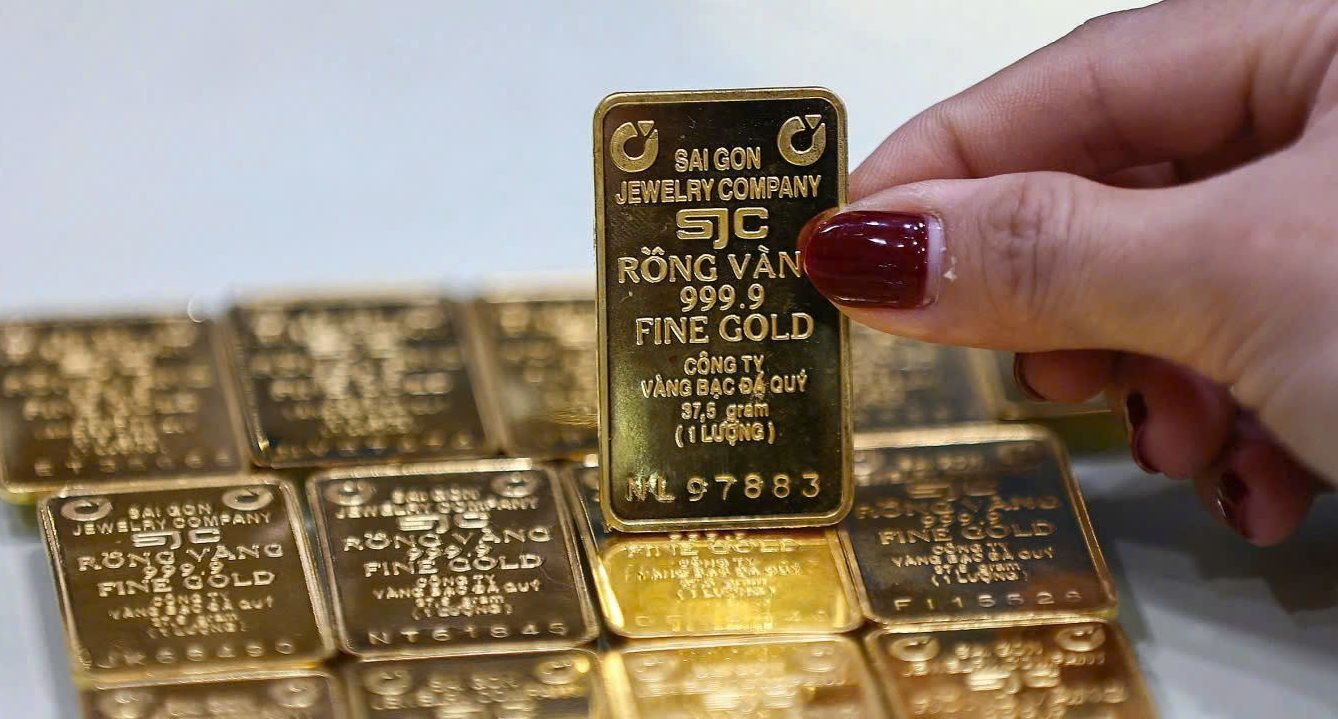 Giá vàng hôm nay 20/5: Vàng miếng SJC và vàng nhẫn đồng loạt giảm mạnh