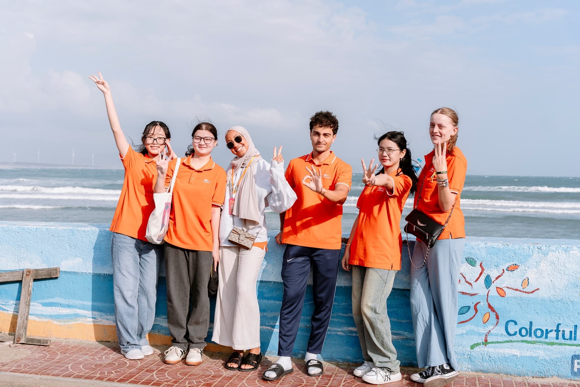 cac-sinh-vien-quoc-te-kham-pha-van-hoa-dia-phuong-tai-quy-nhon18.jpg