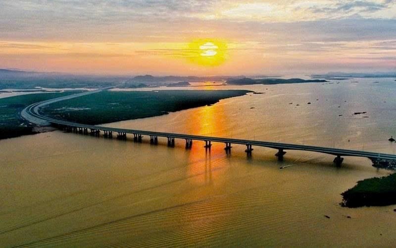 Tuyến cao tốc duy nhất kết nối 3 sân bay quốc tế 
